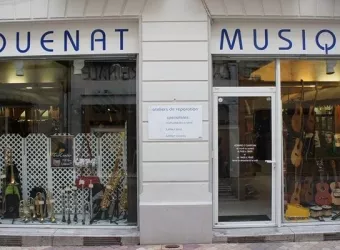 https://www.douenat-musique.com